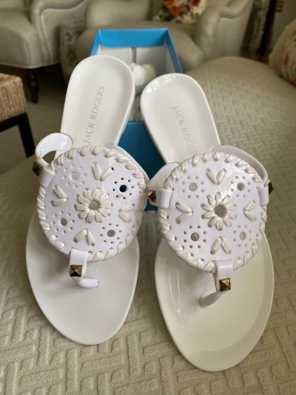 Girls Jack Rogers: Georgica Jelly- white size 1 new in box